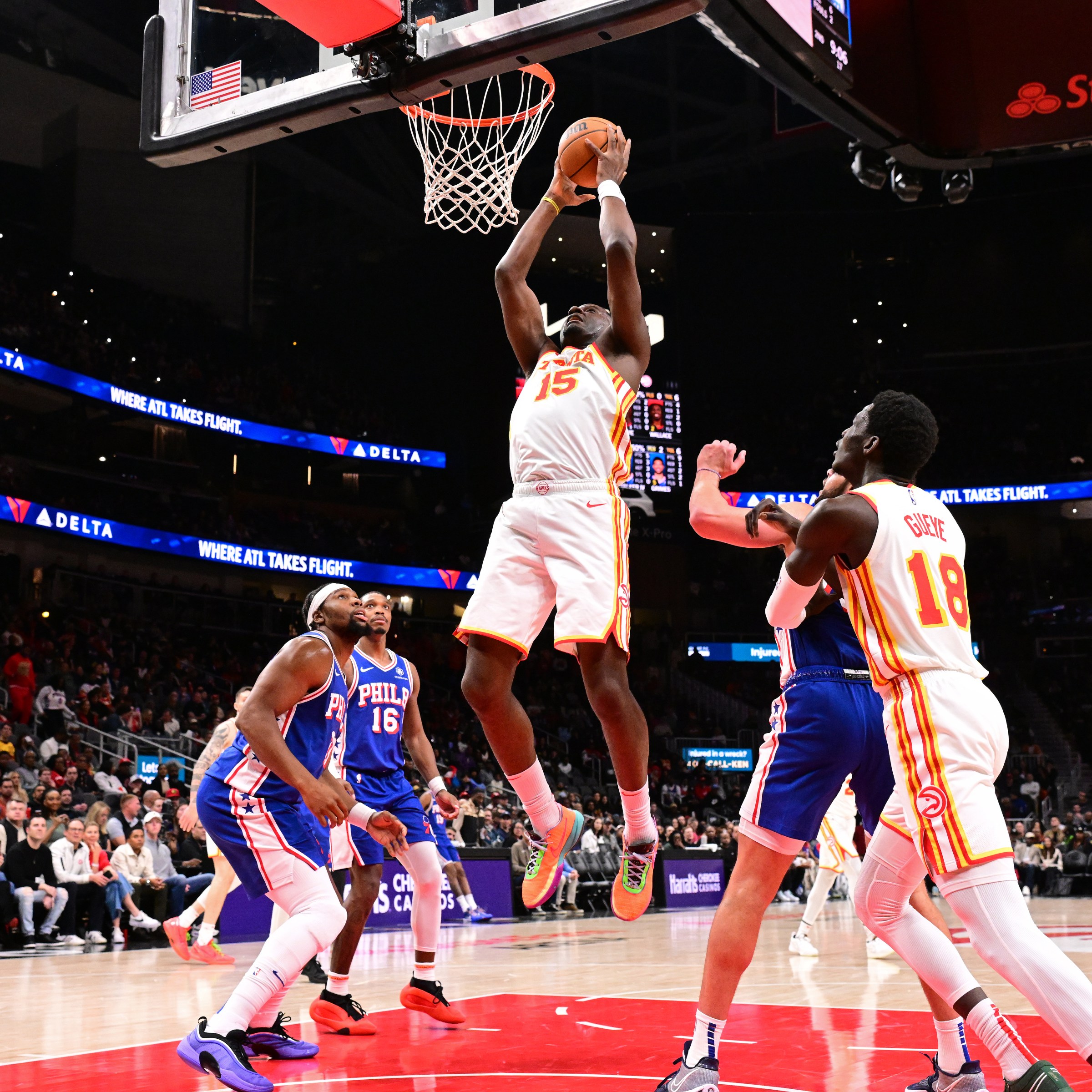 Rockets sign familiar face Clint Capela to three-year, $21.5 million deal