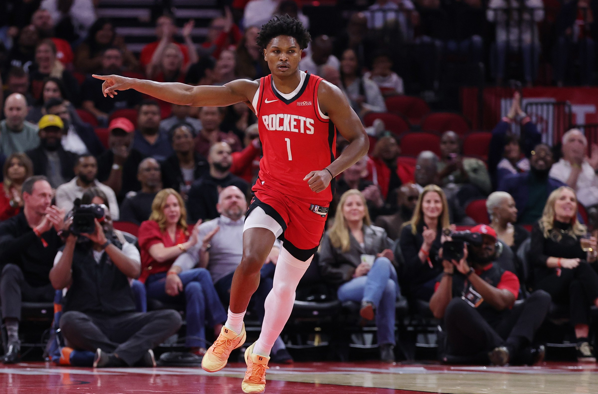 Destroying an absolutely inaccurate depiction of Amen Thompson