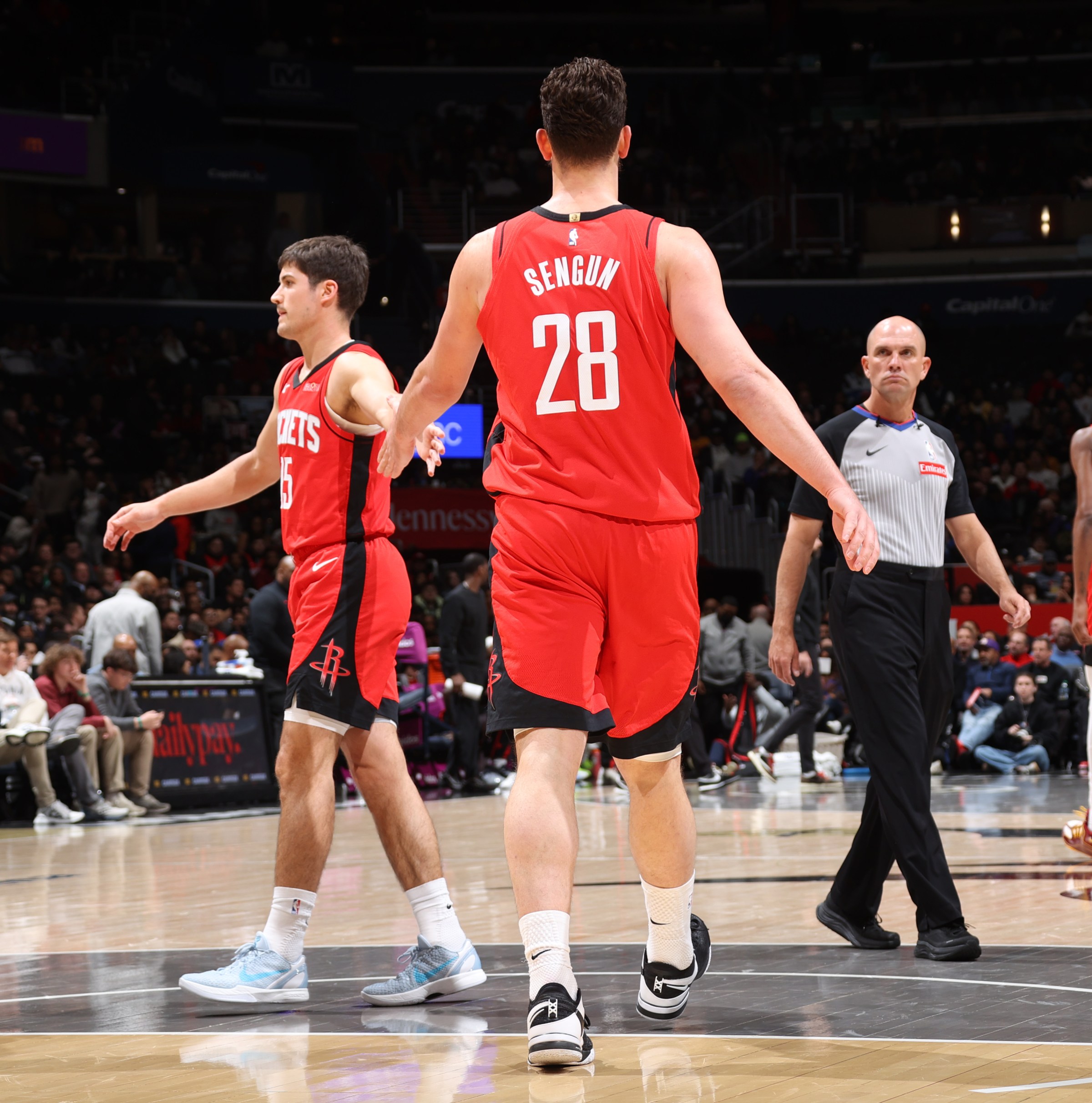 168澳洲体彩幸运5官方网站 Rockets take on nemesis Warriors