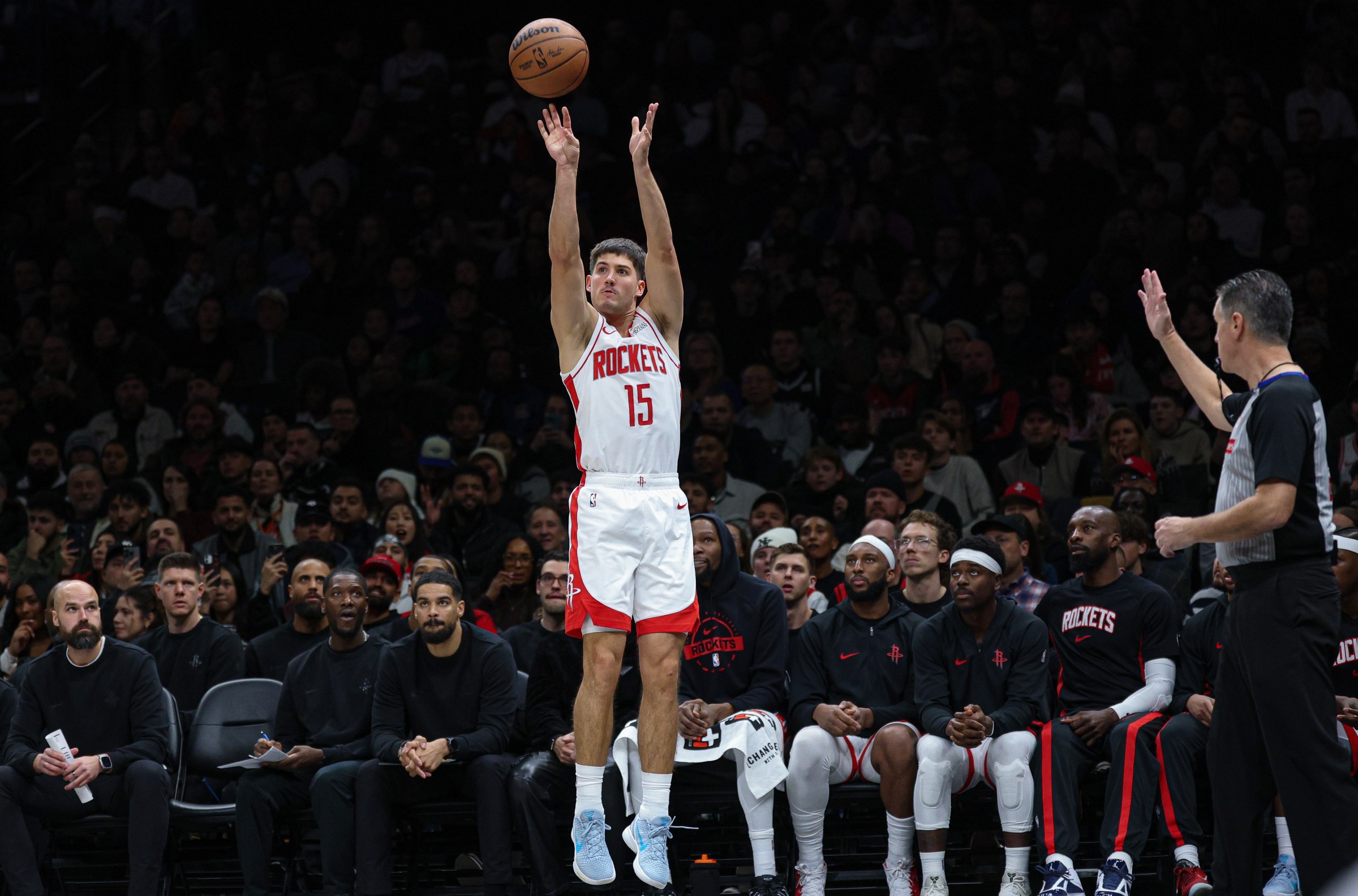 Rockets head up to Dallas to take on Mavericks