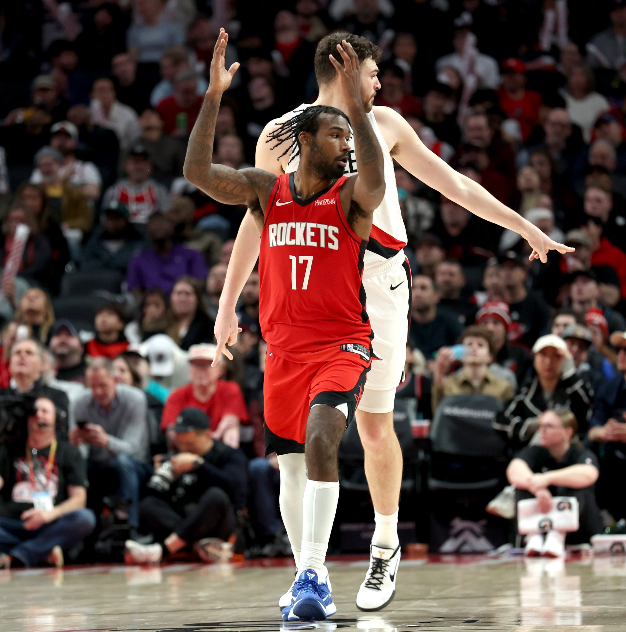 Rockets fall to Blazers 103-102 after disallowed tip-in