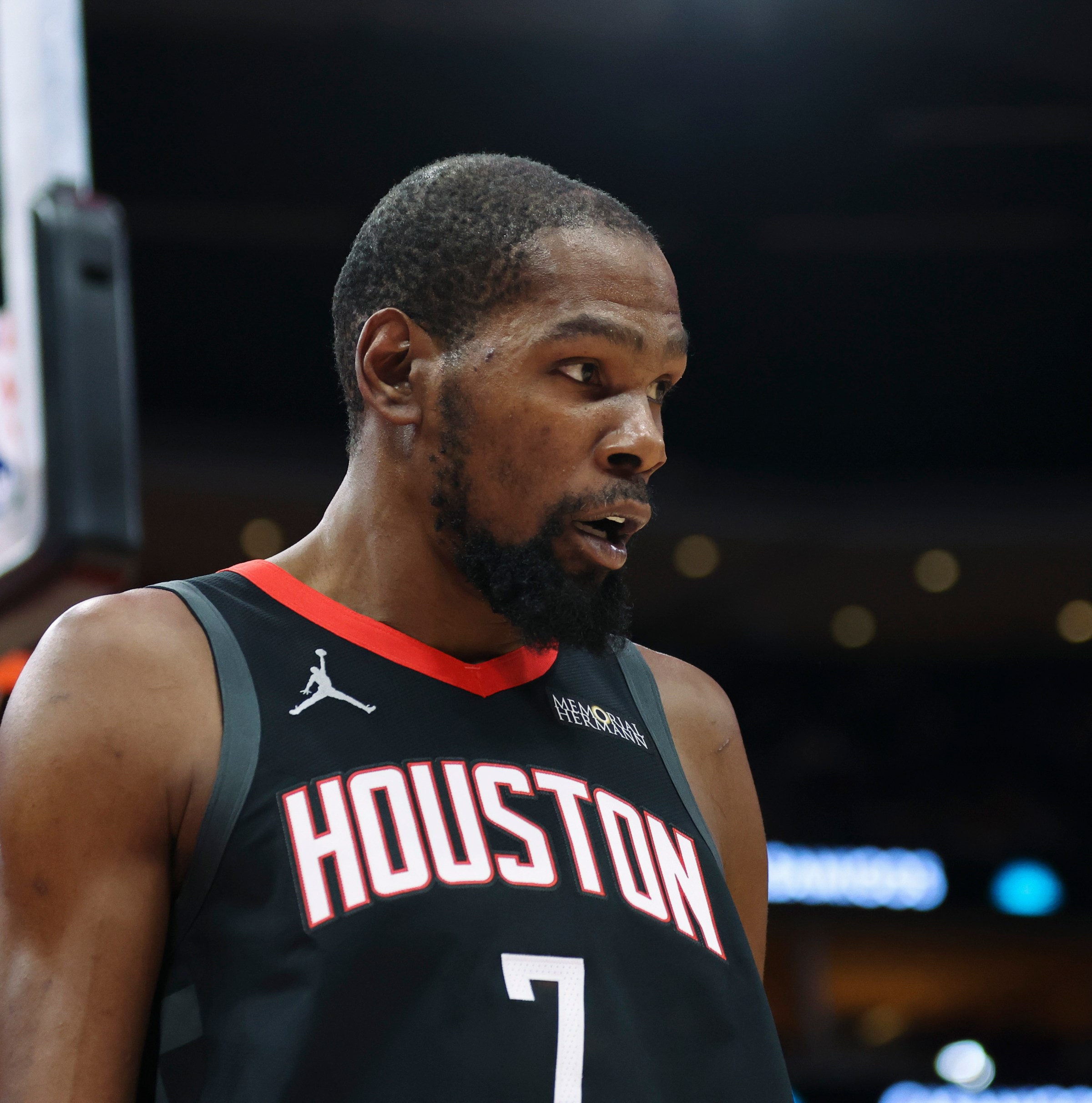 Rockets ready to rebound vs. Wolves