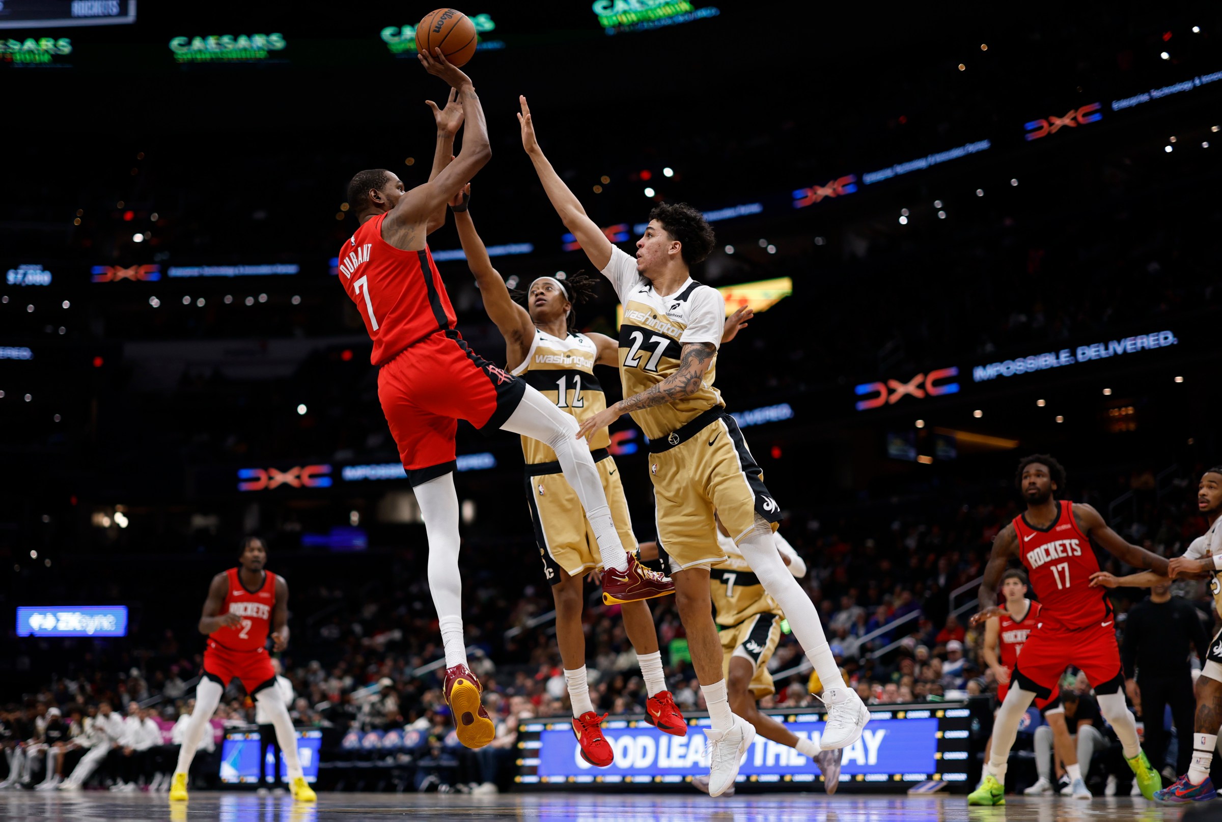 Warriors Come To Houston