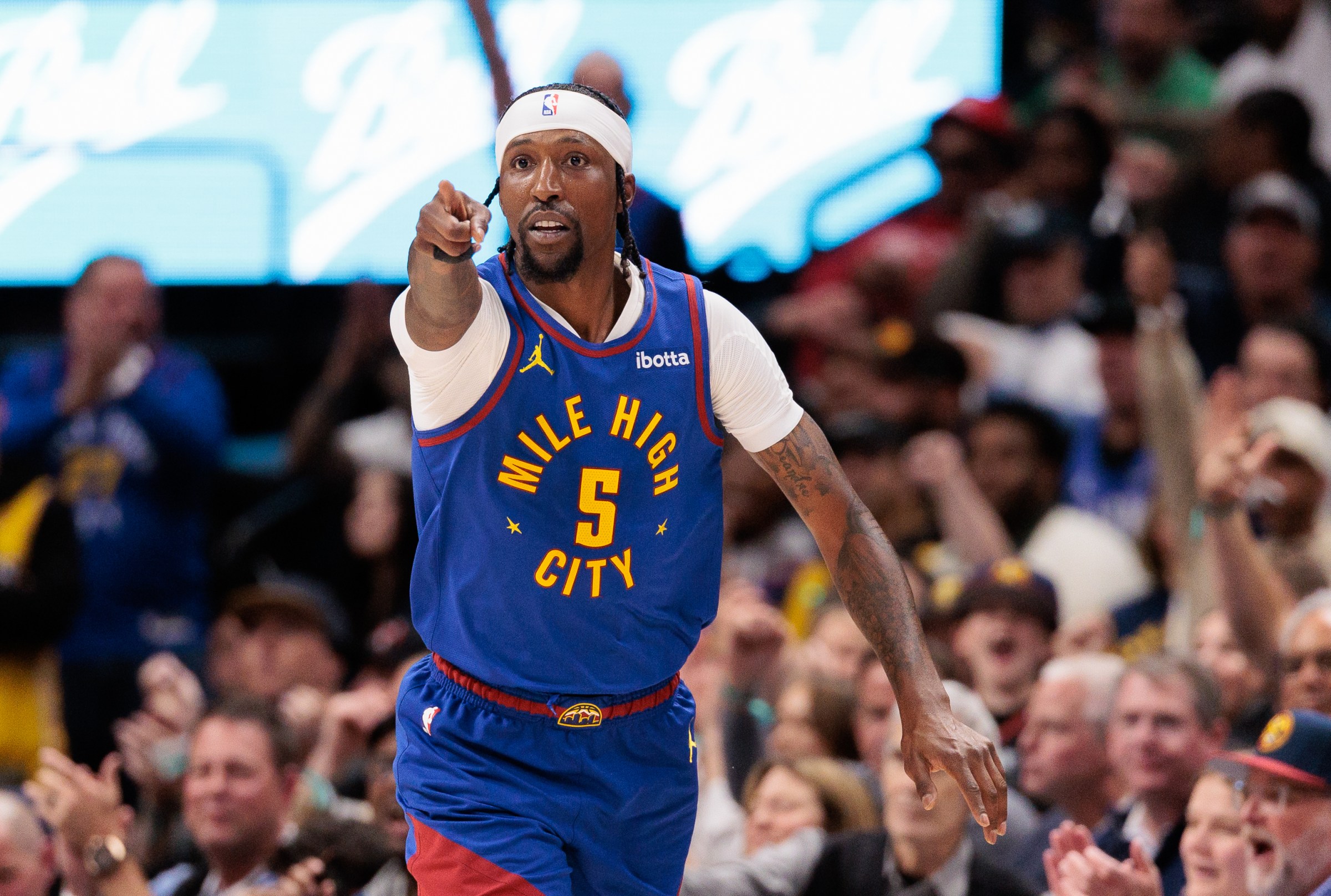 Three realistic three-point shooters the Rockets should target